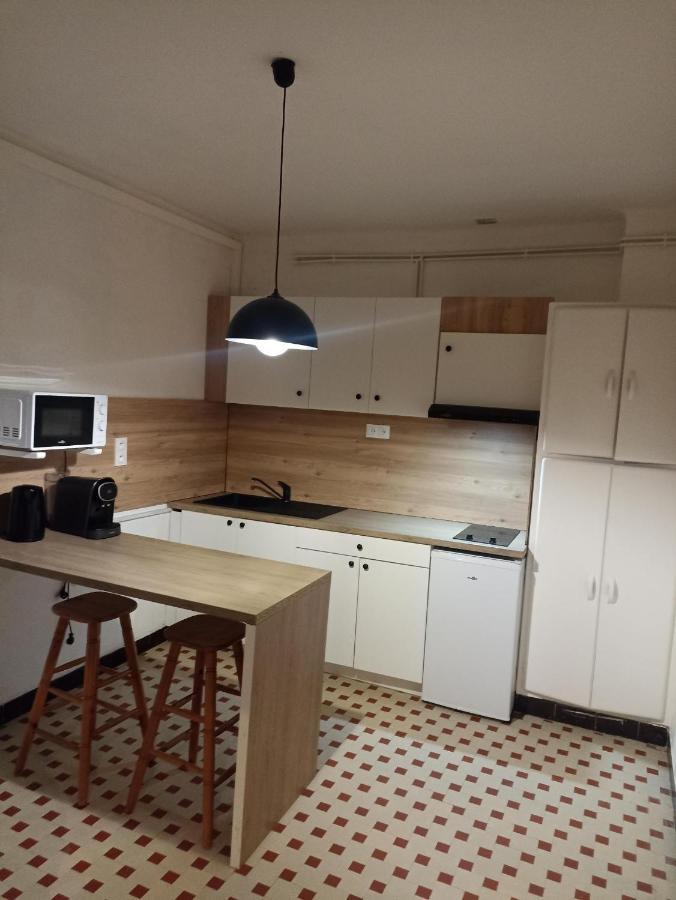 Les Hebergements De La Plage En Ville Martigues Luaran gambar